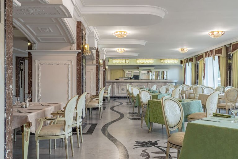 Sonata Hotel & Spa restaurant in Kiev