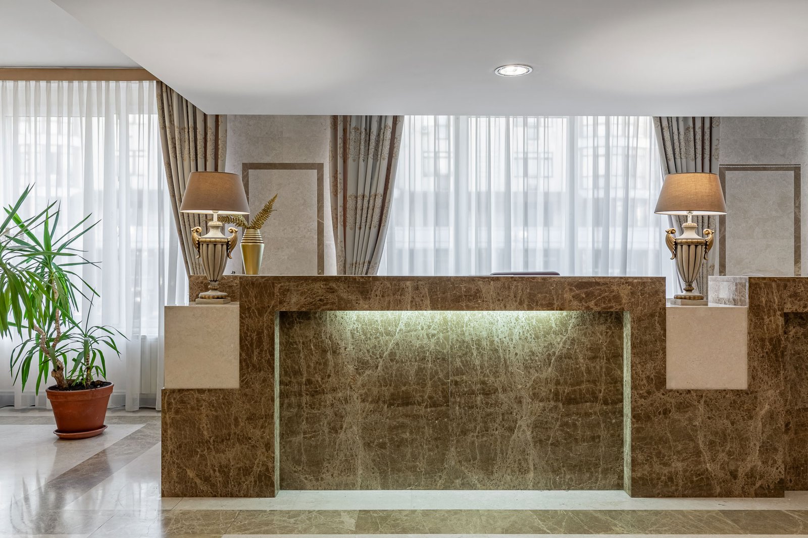 Готель Соната Київ Оболонь